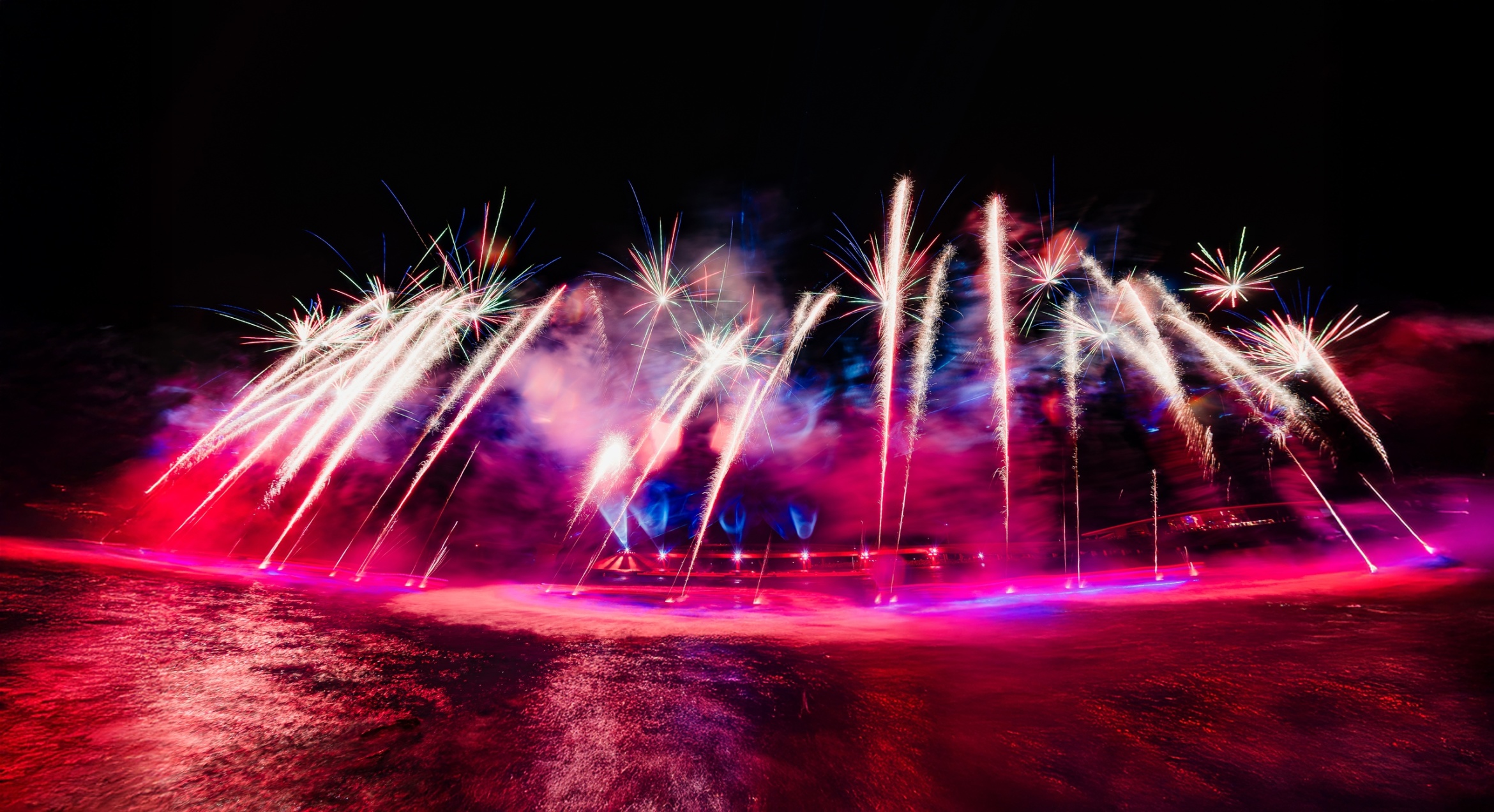 揭秘即将在富国岛重现的超大型表演的首批图像